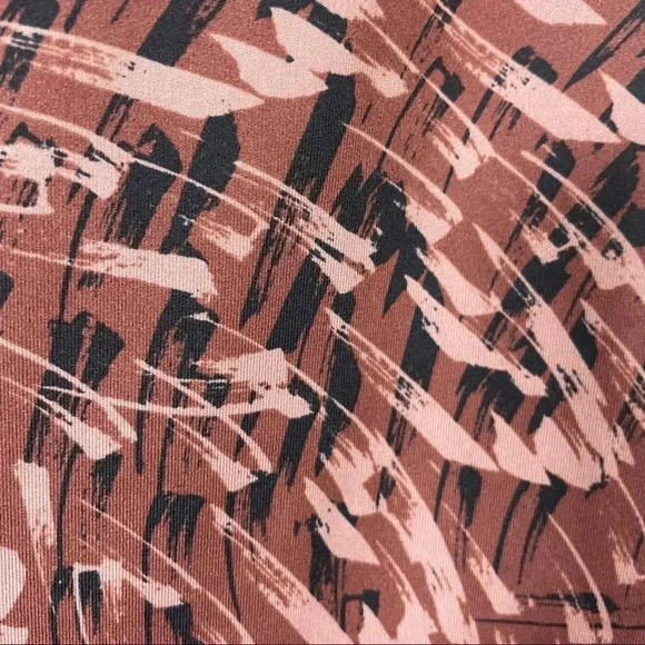 Zella High Waist Studio  Crop Leggings - Picture 7 of 11